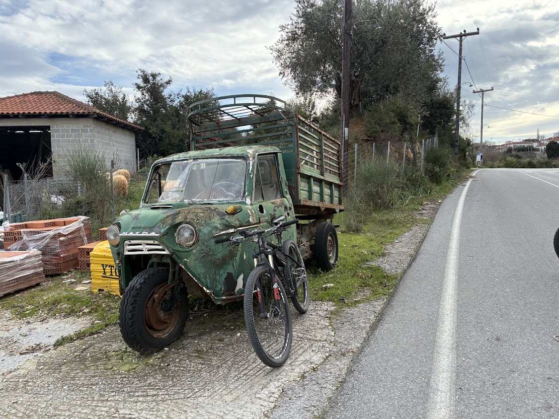 Вело турове и велосипеди под наем – снимка