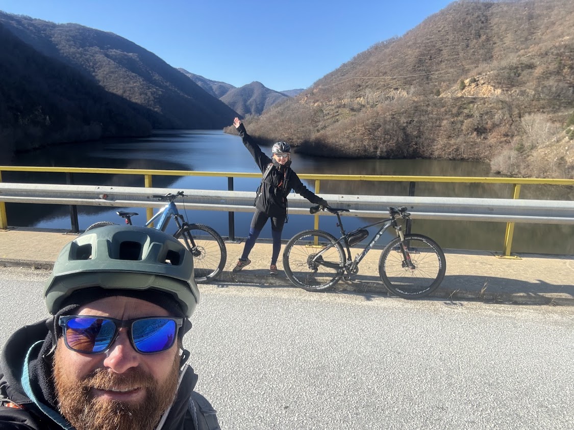 Вело турове и велосипеди под наем